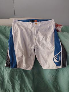 (Category: ) located in . Submitted by act_thrift_palawan (Listing ID 1454024862, Image 1). Description: .