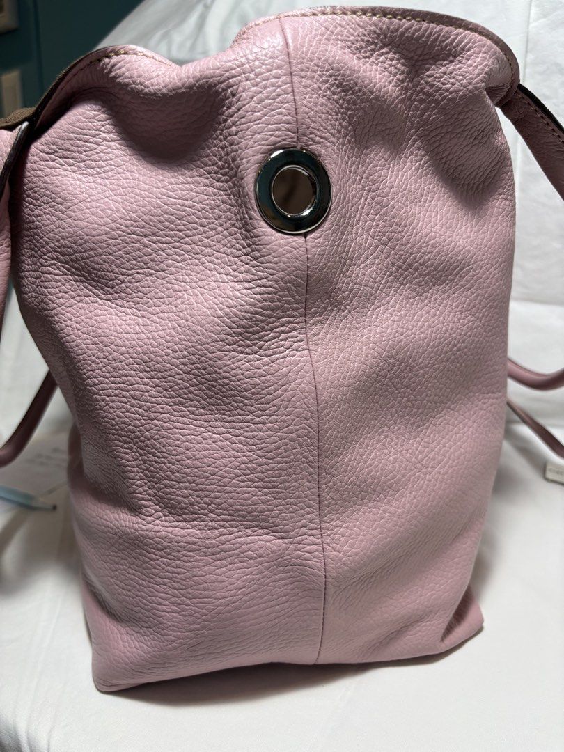 RABEANCO LEATHER TOTE (Category: Luxury Bags & Wallets) located in Taguig. Submitted by vittelina (Listing ID 1454088753, Image 3). Description: - very good condition -spacious, clean lining, no noticeable scratches or discoloration on outer leather, multipurpose bag with detachable pouch - with dust bag, bought in HongKong - 10 1/2 W x 11 H x 6 3/4 D .