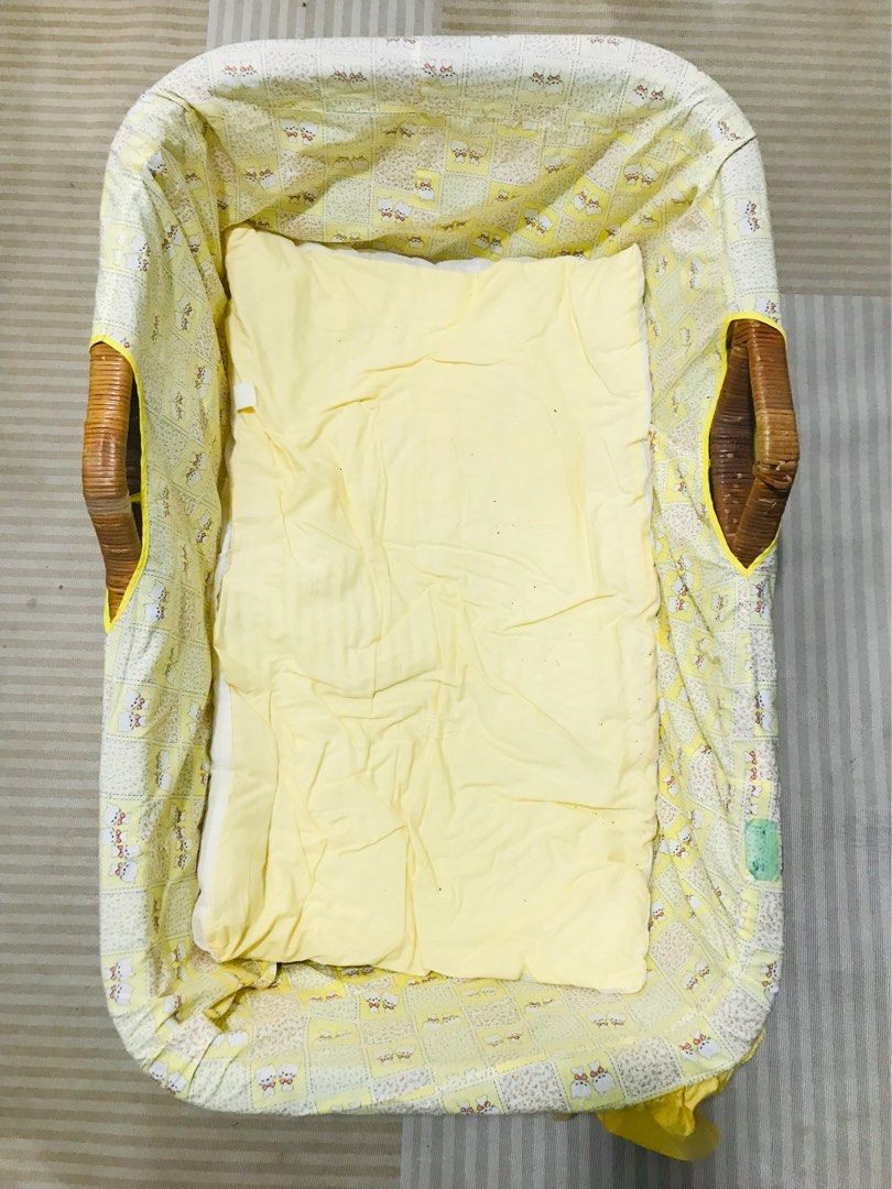 RATTAN BABY CRIB (Category: Cots & Cribs) located in Gamu. Submitted by 2022bagsbunny (Listing ID 1454036791, Image 1). Description: .