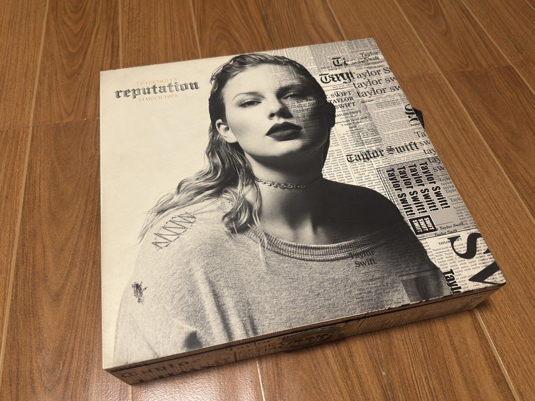 Reputation VIP Box (Complete Inclusions) - Taylor Swift (Category: CDs & DVDs) located in Las Pinas. Submitted by rdrecords (Listing ID 1454093366, Image 2). Description: Video still plays. Inclusions are complete. Minor flaws inside the box like the sticker on the inside is a bit loose, please see the last photos for reference. Charged recently. Pick-up only via Lalamove/Grab. .