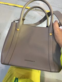由 pch0915 (刊登 ID 1454045335，圖片 1) 提交，位於 的 (類別：)，說明：。