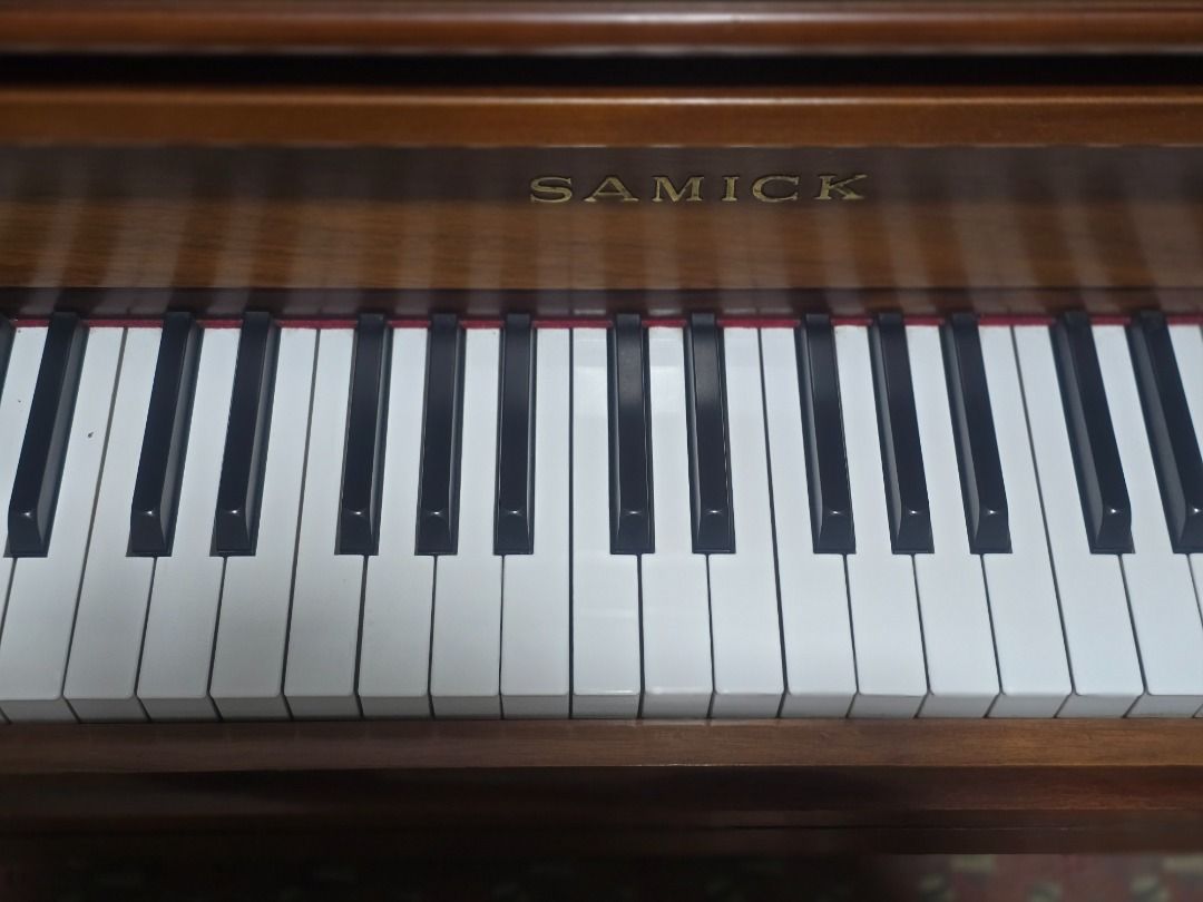 Samick Upright Piano (Made in Korea) (Category: Musical Instruments) located in Pasig City. Submitted by zenriver_aa9a49 (Listing ID 1454091848, Image 3). Description: =Brand: Samick (Top-tier, well-known brand made in Korea) =Condition: Good condition, strictly used at home. It has some minor scratches due to normal use (visible upon close inspection), but it works perfectly. =Recommendation: This is highly recommended for anyone who wants to le