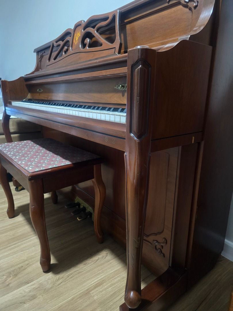 Samick Upright Piano (Made in Korea) (Category: Musical Instruments) located in Pasig City. Submitted by zenriver_aa9a49 (Listing ID 1454091848, Image 2). Description: =Brand: Samick (Top-tier, well-known brand made in Korea) =Condition: Good condition, strictly used at home. It has some minor scratches due to normal use (visible upon close inspection), but it works perfectly. =Recommendation: This is highly recommended for anyone who wants to le