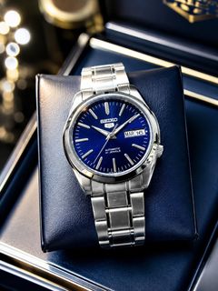 (Category: ) located in . Submitted by thewatchshoppe (Listing ID 1454101770, Image 1). Description: .