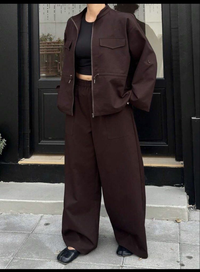 Shein - Burgundy Set (Category: Sets or Coordinates) located in Mandaluyong City. Submitted by argdeclutter (Listing ID 1454080160, Image 3). Description: - Perfect for Office & Errands RFS: Too Big on Me.
