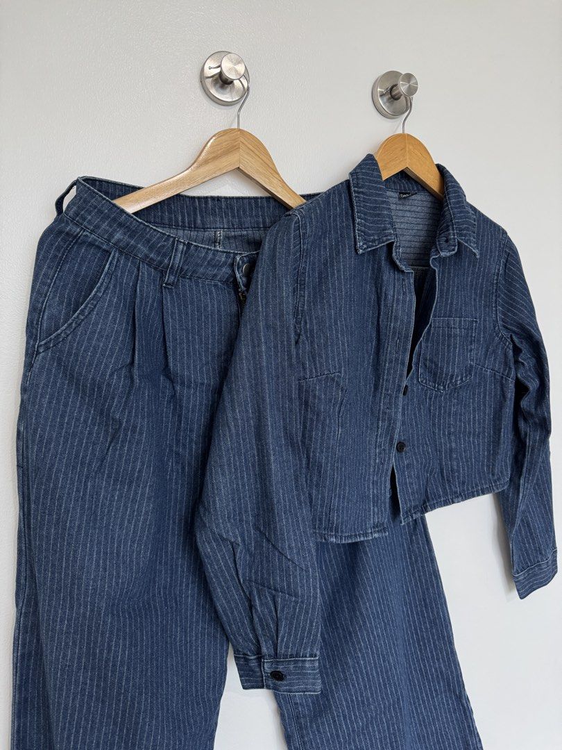 Shein - Dazy Striped Denim Set (Category: Sets or Coordinates) located in Mandaluyong City. Submitted by argdeclutter (Listing ID 1454079022, Image 2). Description: - Perfect for Office, Coffee or Errands - Super Nice when Worn RFS: Decluttering .