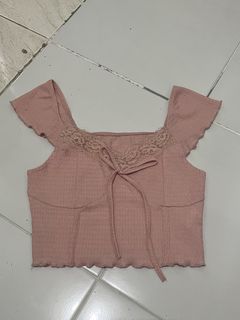 (Category: ) located in . Submitted by ilythrifted (Listing ID 1454031203, Image 1). Description: .