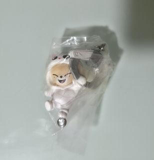 (Category: ) located in . Submitted by armyjeon (Listing ID 1454138440, Image 1). Description: .