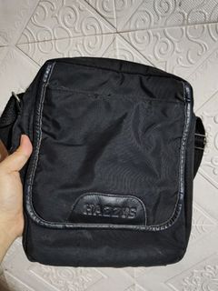 (Kategori: ) berada di . Dikirim oleh zian.stuff (ID iklan 1454013654, Gambar 1). Deskripsi: .