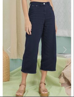 (Category: ) located in . Submitted by shopsummerlook (Listing ID 1454149582, Image 1). Description: .