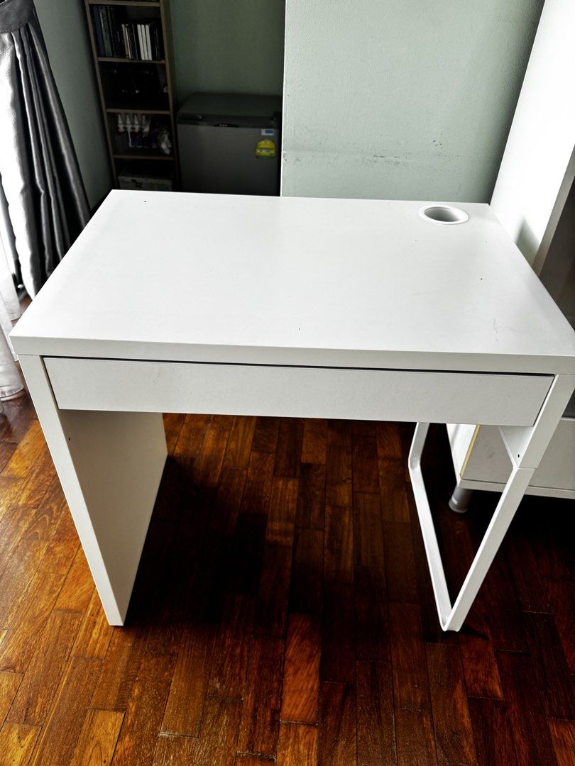 Study table (Category: Tables & Sets) located in Singapore. Submitted by quickwater_eb05c2 (Listing ID 1454085348, Image 1). Description: Study desk from IKEA 73cmx50cmx75cm(H).