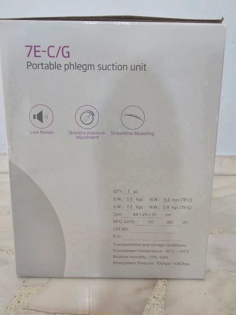 Suction Pump (Category: Medical Supplies & Tools) located in Singapore. Submitted by winnz (Listing ID 1454029366, Image 3). Description: brand new suction pump. never use before. bought from DNR. Self-collect at Teck Whye Lane. Non-negotiable. dm if interested..