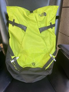 （分類：）位於 。 由 restythrift 提交（商品編號 1454063806，圖片 1）。簡介： 。