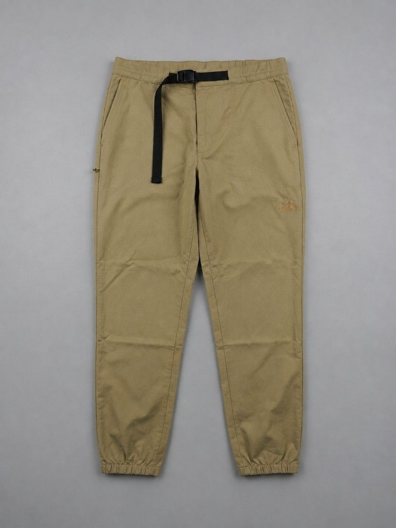 The north face trekking pants (Category: Activewear) located in Manila. Submitted by brightcloud_25 (Listing ID 1454134029, Image 1). Description: the north face trekking/hiking pants (embroidery logo) size 34 fit 32 up to 34 length 38 excellent condition 850 + sf excellent condition.