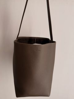 （分類：）位於 。 由 stanlahk 提交（商品編號 1452952057，圖片 1）。簡介： 。