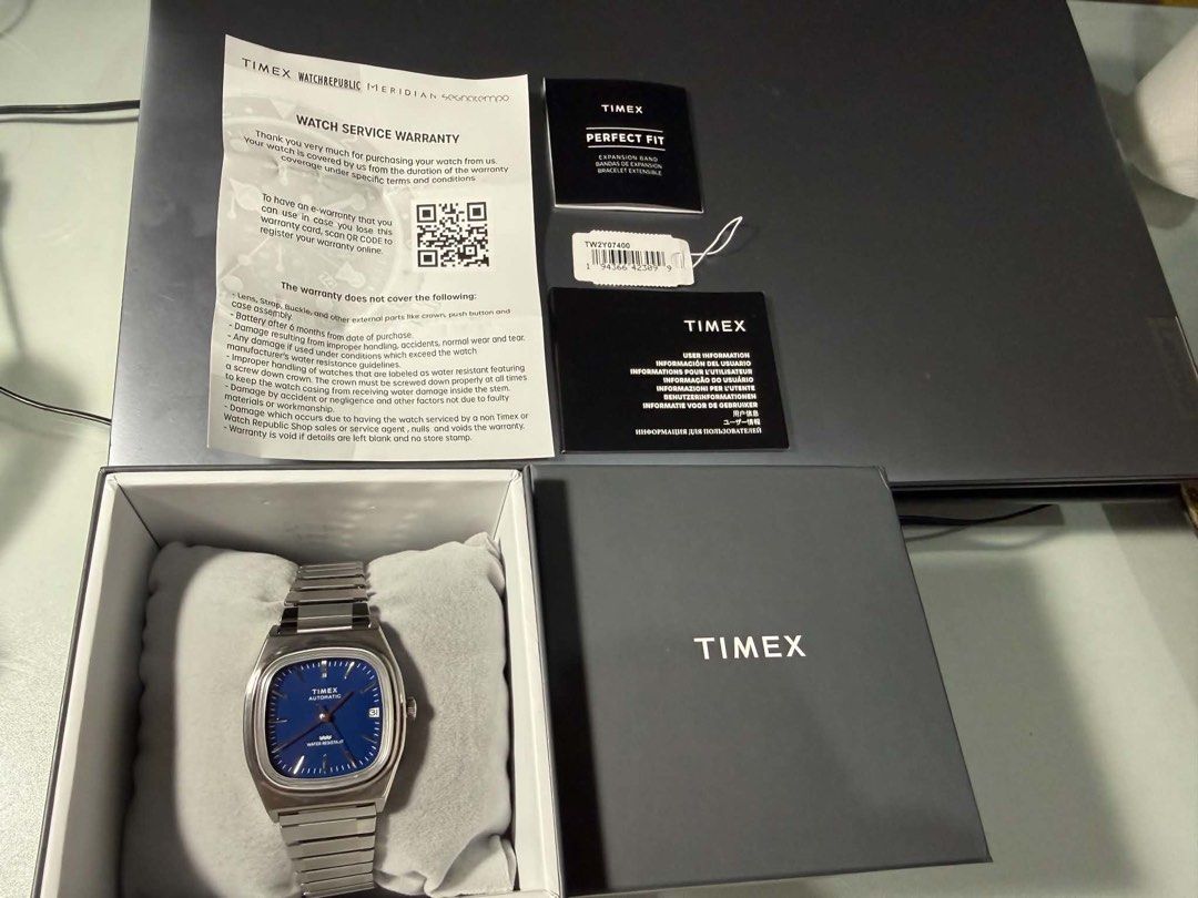 Timex e line Automatic Watch with Blue Dial (Category: Men's Watches) located in Pasay City. Submitted by lipatbahay.com.ph (Listing ID 1454063253, Image 2). Description: - Timex Automatic Watch - Stunning Blue Dial - Durable Stainless Steel Bracelet - Includes Original Box - Warranty and Instruction Manuals Included - Perfect for Everyday Wear - Ideal as a Gift.