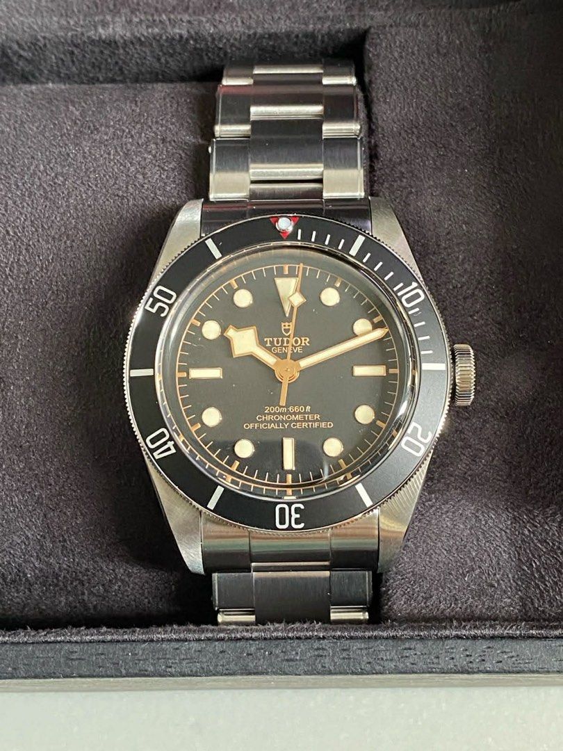 Tudor Black Bay 58 Chronometer Automatic Watch (Category: Luxury Watches) located in Calamba. Submitted by leeadriannn796 (Listing ID 1454074377, Image 1). Description: - Tudor Black Bay 58 - Automatic, chronometer certified movement - Stainless steel case and bracelet - Black dial with classic gilt accents - Functional rotating bezel - Includes original box and warranty card.