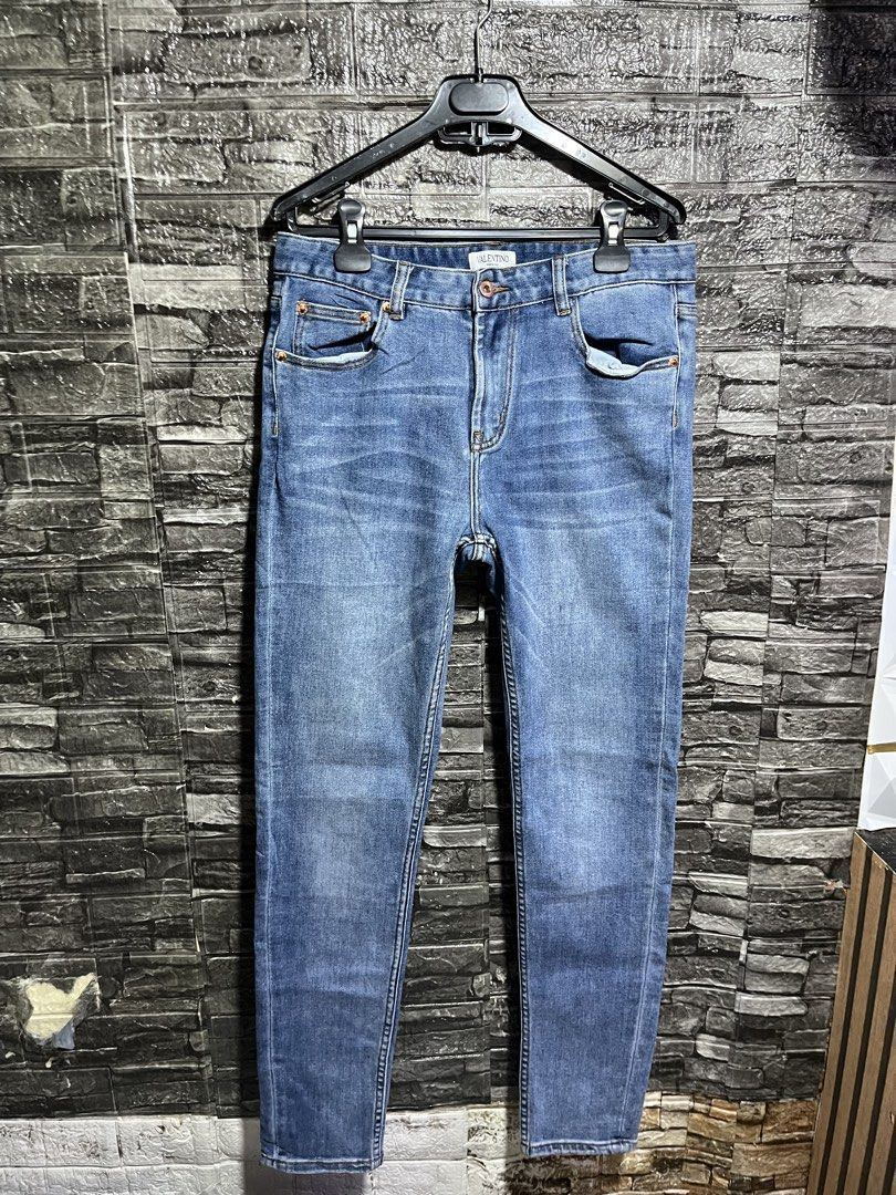 Valentino Denim Jeans Embroidered Design (Category: Jeans) located in Manila. Submitted by flex_curation (Listing ID 1448041933, Image 2). Description: 34W 39L IN VERY GOOD CONDITION AND IN PRESENTABLE CONDITION BACOOR CAVITE LOC.