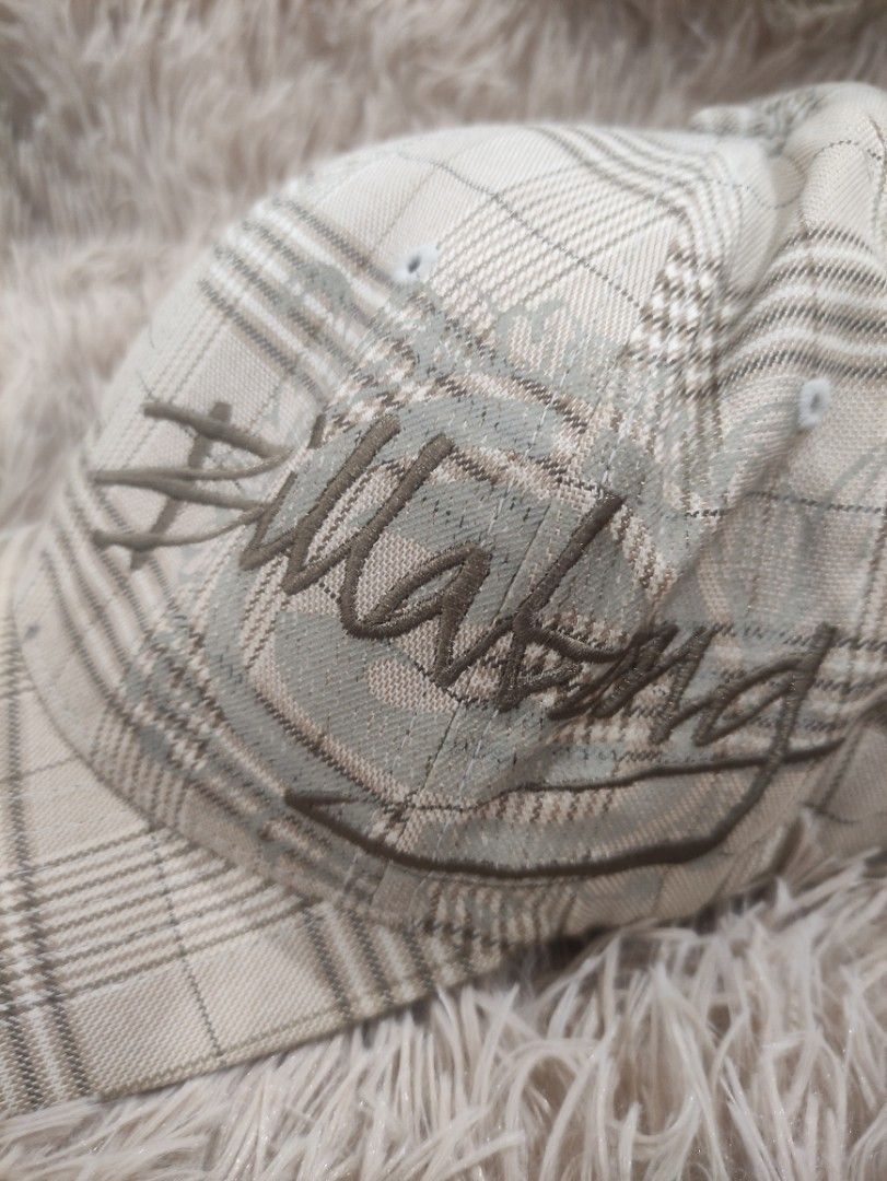 Vintage Billabong Cap (Category: Caps & Hats) located in Manila. Submitted by shellys_collection (Listing ID 1454101414, Image 3). Description: - Vintage Billabong cap - Classic plaid pattern - Embroidered Billabong logo - Flexfit for comfortable wear.