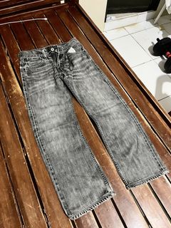 (Category: ) located in . Submitted by nangthrithriftlang (Listing ID 1454004822, Image 1). Description: .