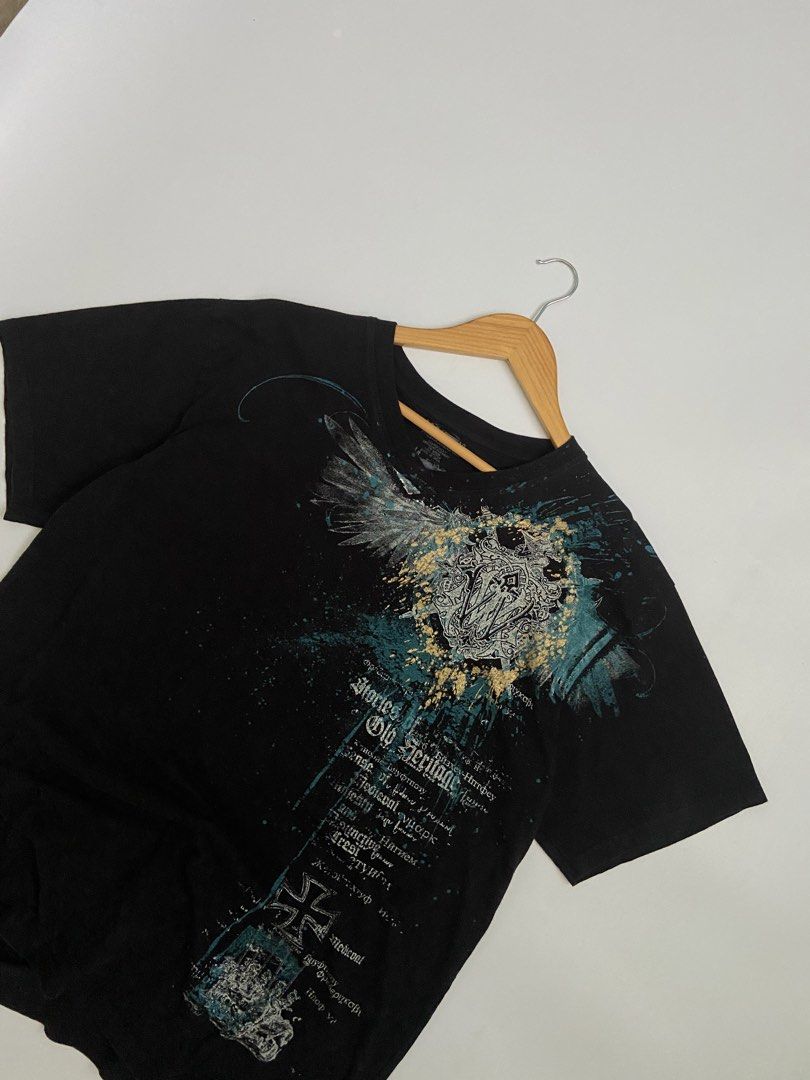 Y2k white tag grunge (Category: Formal Shirts) located in Libmanan. Submitted by kushinv2 (Listing ID 1454121278, Image 3). Description: 22.4 x 28 Walang issue.
