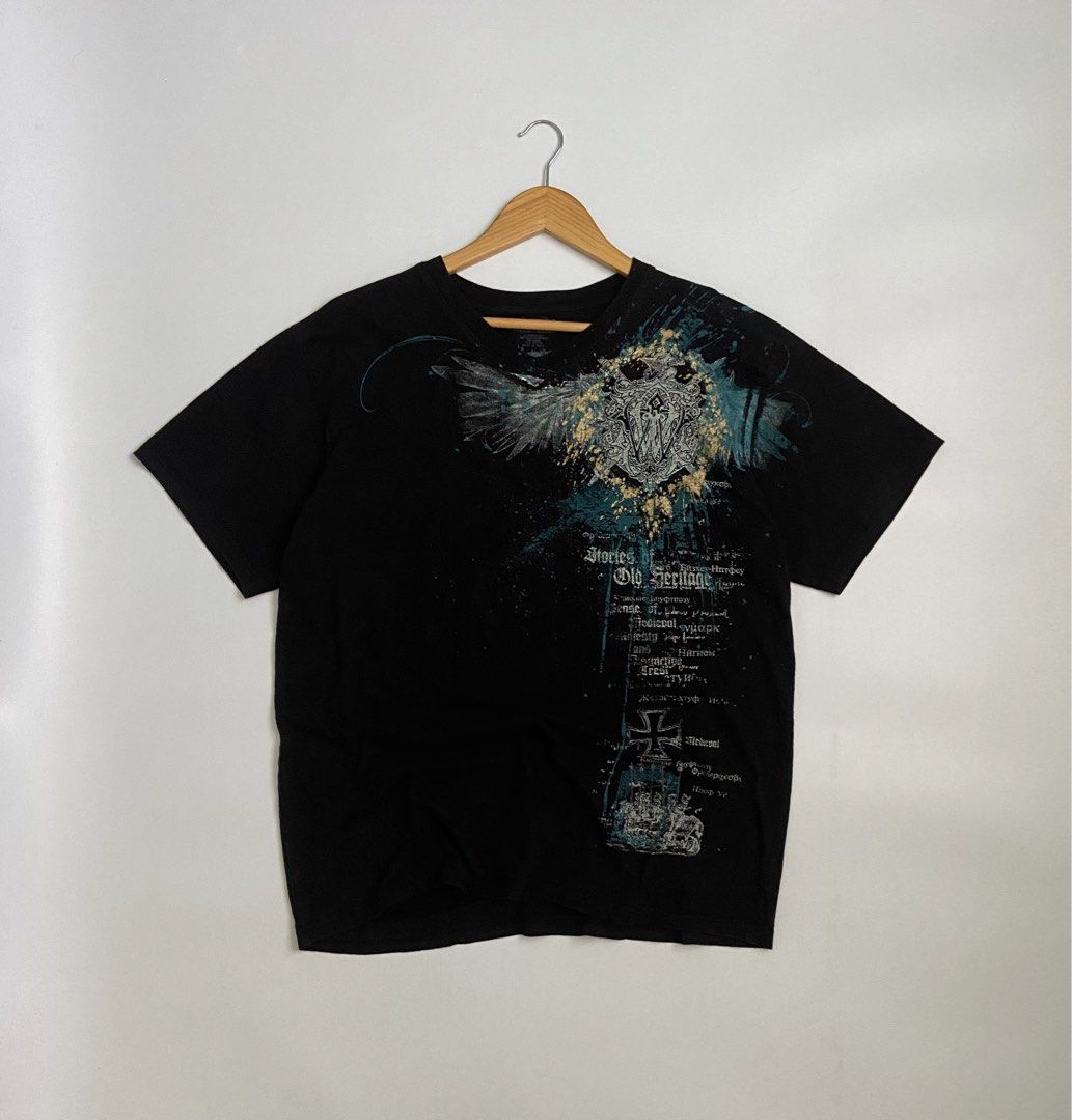 Y2k white tag grunge (Category: Formal Shirts) located in Libmanan. Submitted by kushinv2 (Listing ID 1454121278, Image 2). Description: 22.4 x 28 Walang issue.