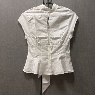 (Category: ) located in . Submitted by clothes_rack (Listing ID 1454077436, Image 1). Description: .