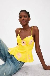 (Category: ) located in . Submitted by wardrobeaddict28 (Listing ID 1454060949, Image 1). Description: .
