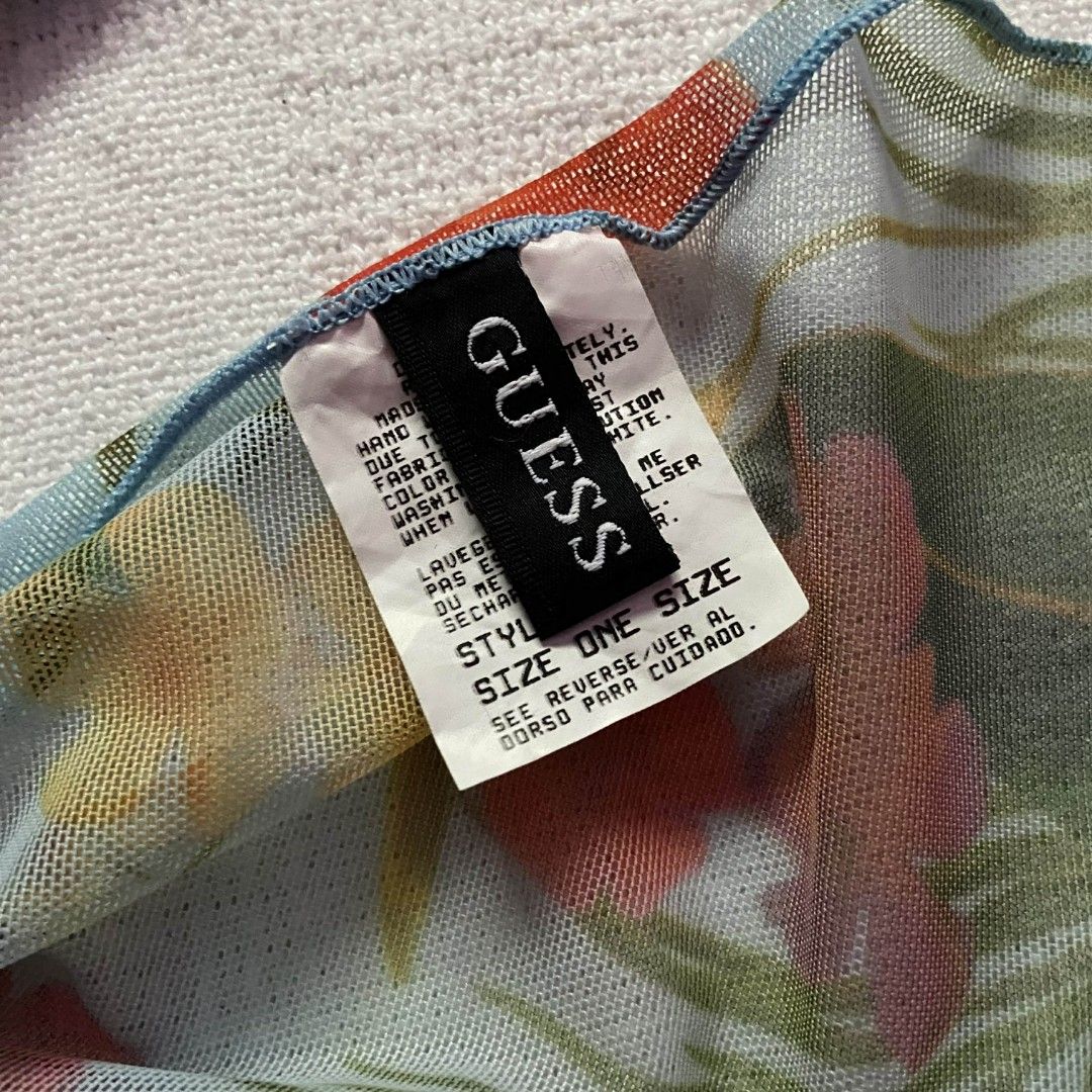 2000s Guess multiwear skirt/scarf (Category: Skirts) located in Rizal. Submitted by urkoala (Listing ID 1454275592, Image 3). Description: W: 50 in L: 17 in.