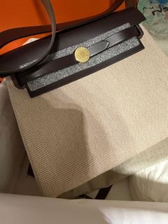 （分類：）位於 。 由 huikk1958 提交（商品編號 1454272885，圖片 1）。簡介： 。