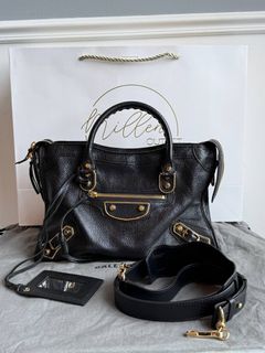 (Category: ) located in . Submitted by millen.readystock (Listing ID 1454332722, Image 1). Description: .