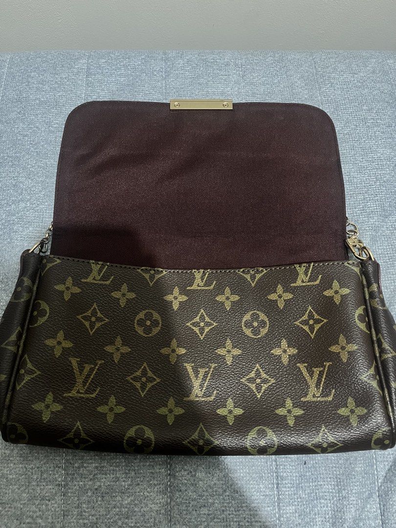 louis vuitton monogram favorite MM (Category: Luxury Bags & Wallets) located in Manila. Submitted by moyi060500 (Listing ID 1388543824, Image 2). Description: - Preloved from Japan - Authenticity not guaranteed. Kindly verify on your end. The bag is still in very good quality. - 10 days layaway/installment plan - Downpayment of at least 500 pesos is required to reserve the item. - DP is non-refundable in the case of order cancellation. Please Thi