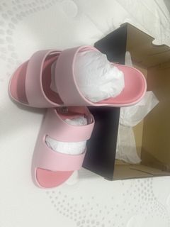 (Category: ) located in . Submitted by mafya (Listing ID 1454292089, Image 1). Description: .