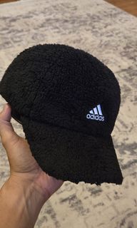 (Category: ) located in . Submitted by brandedoutfitapparell (Listing ID 1454255386, Image 1). Description: .