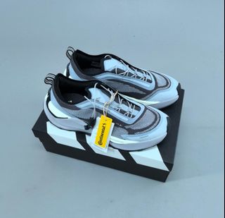 (Category: ) located in . Submitted by khai.uasneakers (Listing ID 1454331634, Image 1). Description: .