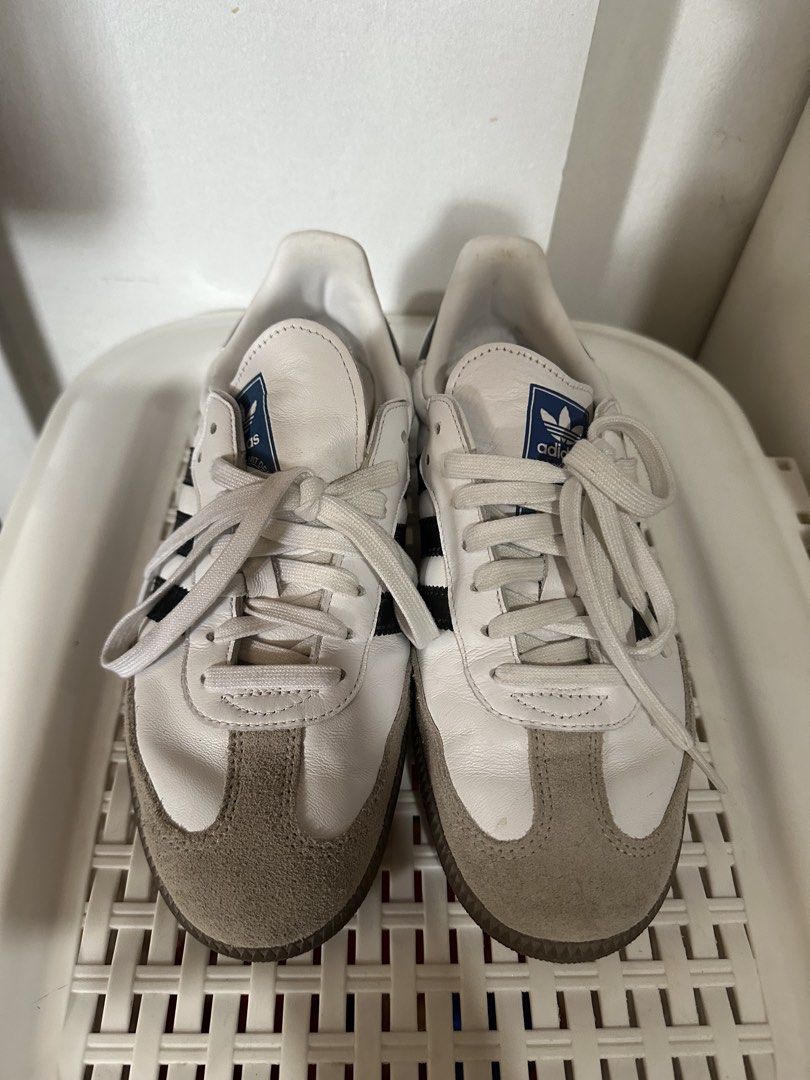 Adidas Samba OG White Grey Gum Sole (Category: Sneakers) located in Cainta. Submitted by erraticgal (Listing ID 1454291306, Image 1). Description: - Classic Adidas Samba OG - White leather with grey suede toe cap - Iconic gum sole - Black side stripes - Versatile for everyday wear - Size: 250mm/25cm Lightly used only - malaki kasi sa paa ko (wrong size) *Japan bought.