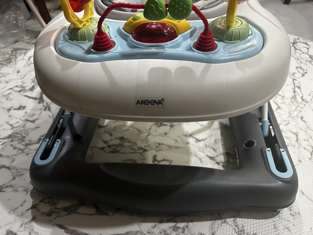 Akeeva Walker (Category: Infant Playtime) located in Cavite. Submitted by art_declutter (Listing ID 1454357872, Image 3). Description: Served its purpose well and is still in good condition.