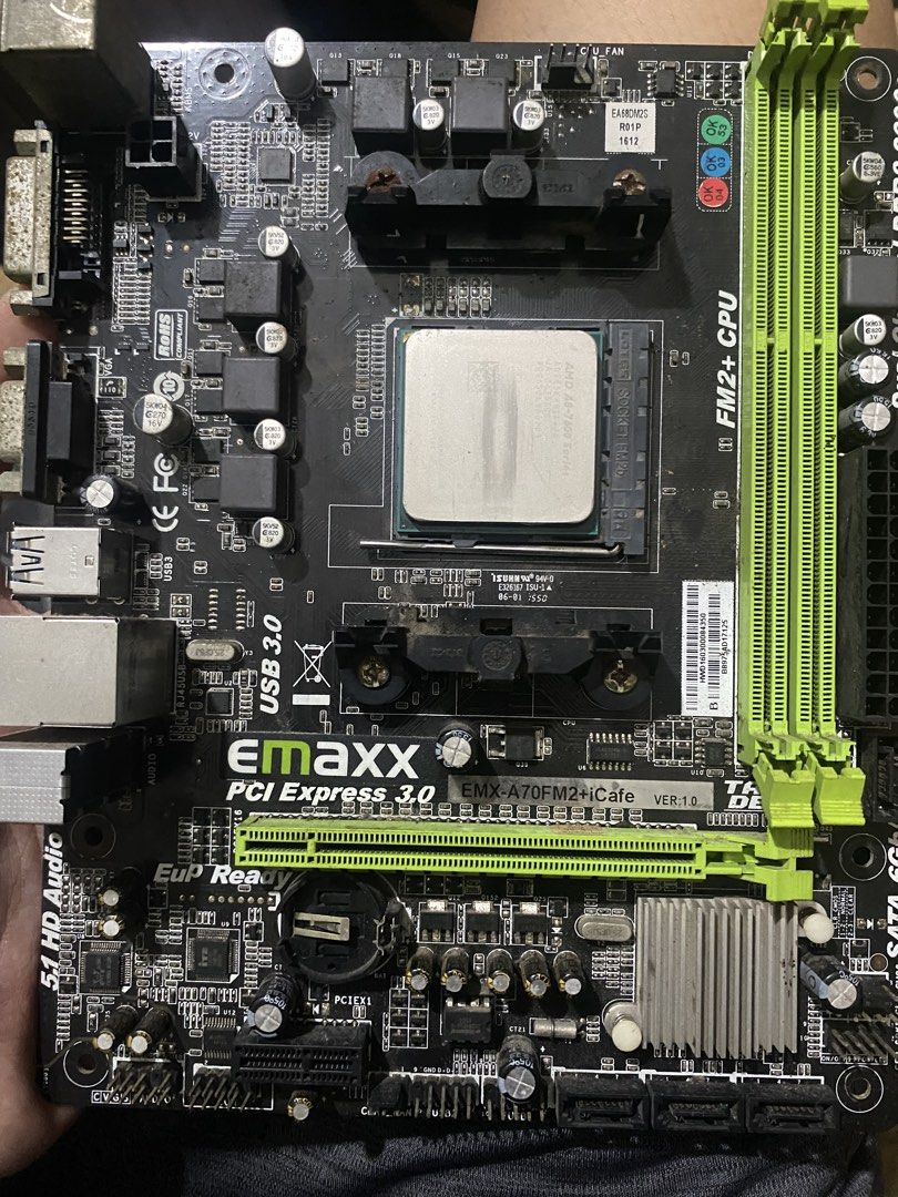AMD A8-7600 + EMAXX FM2+ Motherboard Bundle (Category: Computer Parts) located in San Juan City. Submitted by johnlloyd25 (Listing ID 1454322875, Image 1). Description: Inclusions: * AMD A8-7600 APU * EMAXX EMX-A70FM2+iCafe motherboard * CPU already installed * CPU Fan(old) Specifications: * AMD A8-7600 * FM2+ socket * DDR3 RAM support * PCIe 3.0 * USB 3.0 * Integrated Radeon graphics 💰 Price: ₱2,500 negotiable Shipping available, buyer’s expens