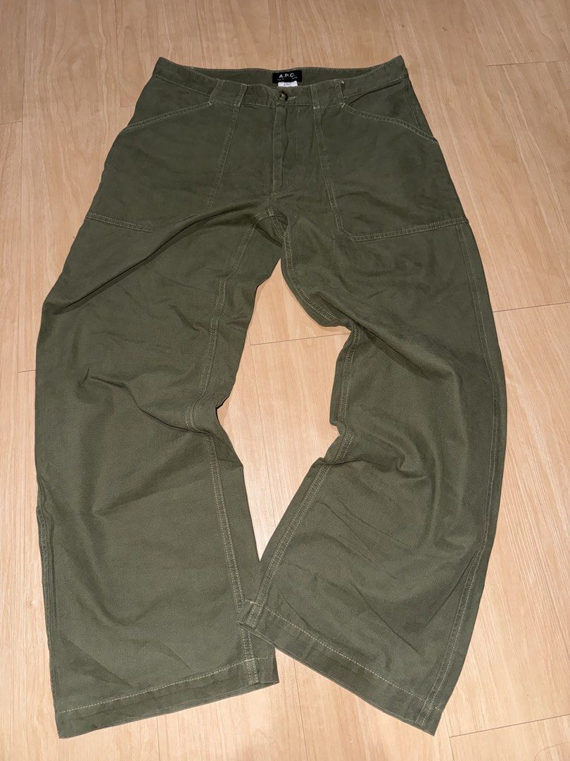 A.P.C SYDNEY TROUSER (Category: Jeans) located in Manila. Submitted by clinton.23 (Listing ID 1454331054, Image 1). Description: A.P.C SYDNEY TROUSER OLIVE GREEN WAISTLINE: 32 LENGTH:39 .