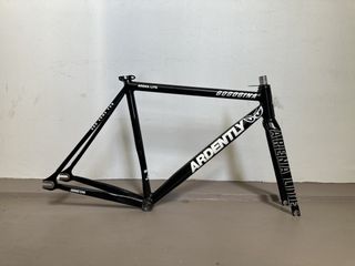 (Category: ) located in . Submitted by trustbikes (Listing ID 1454262496, Image 1). Description: .