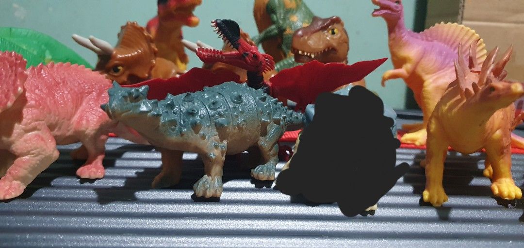 Assorted Dinosaur Figures Set (Category: Figurines & Statues) located in Cainta. Submitted by origeetostore (Listing ID 1454209395, Image 2). Description: - Assorted dinosaur toy collection featuring popular species like T-Rex, Triceratops, and Stegosaurus. - Made from durable plastic, ideal for hours of imaginative play. - Suitable for children who are fascinated by dinosaurs. - Includes a variety of sizes, from larger figures to smaller ones. -