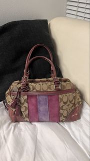 (Category: ) located in . Submitted by luvebags (Listing ID 1454340390, Image 1). Description: .