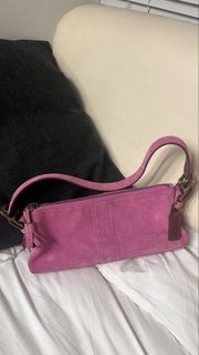 (Category: ) located in . Submitted by luvebags (Listing ID 1454339889, Image 1). Description: .