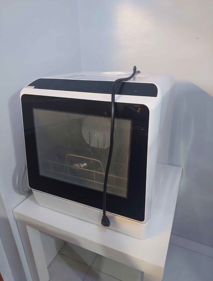 Ava 5L Portable Tabletop Dishwasher (Category: Dishwasher) located in Caloocan City. Submitted by happydeer_1791cc (Listing ID 1454217141, Image 1). Description: Bought this around 2023, but when things went back to normal, I rarely use it. It was a big help before to me as I had a lot of things to do at home and couldn't rest. With it, I was able to multitask. Currently, I have managed and do not use it anymore. Hope this helps you too. With war