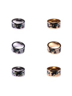 (Category: ) located in . Submitted by thehypewear.co (Listing ID 1454337419, Image 1). Description: .