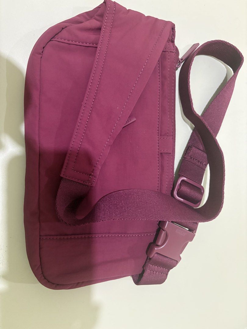 Bash x Blk Expedition Trail Bag (Category: Cross-body Bags) located in Taguig. Submitted by rory02 (Listing ID 1454274605, Image 2). Description: - Burgundy nylon crossbody bag from BASH - Adjustable strap for comfortable wear - Convenient front pocket for quick access - Spacious main compartment for essentials - Smooth, reliable zippers - Ideal for everyday use or travel - Fits your phone, wallet, and keys RFS: Hindi fit sa akin yun strap MOP: G