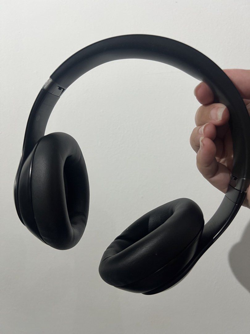 Beats Studio Pro (Category: Headphones & Headsets) located in Singapore. Submitted by mommashack (Listing ID 1454325821, Image 2). Description: Good condition with minor scratches Complete set with box and cables and pouch .