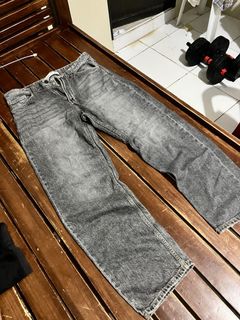 (Category: ) located in . Submitted by nangthrithriftlang (Listing ID 1454289178, Image 1). Description: .
