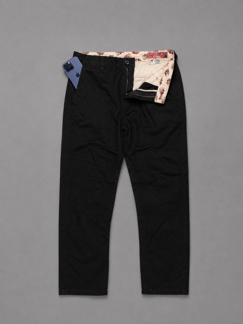Blackcats Chino pants (Category: Chinos) located in Manila. Submitted by brightcloud_25 (Listing ID 1454337261, Image 3). Description: Blackcats work clothing (Japan made) slimfit Chino pants (black) stretchable size 33 fit 32 up to 34 length 40 good as new 750 + sf.