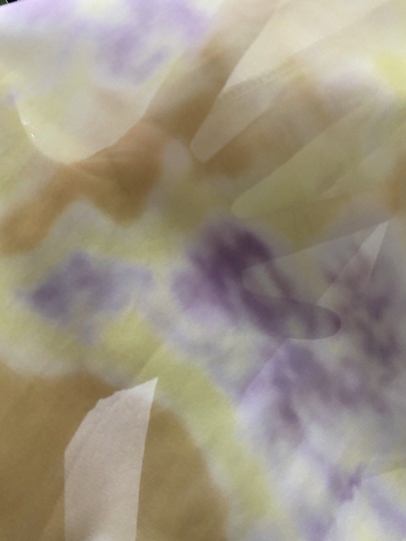Blouse (Category: Blouses) located in Johor Bahru. Submitted by calabella (Listing ID 1454190834, Image 3). Description: Jarang perlu pakai inner.